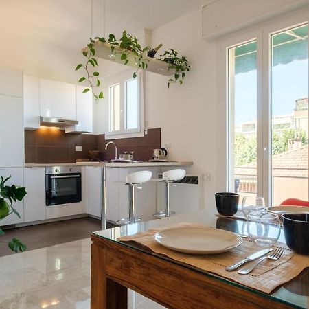 Fabula Rooms 3 Suites With Private Bathroom Bologna Exteriör bild